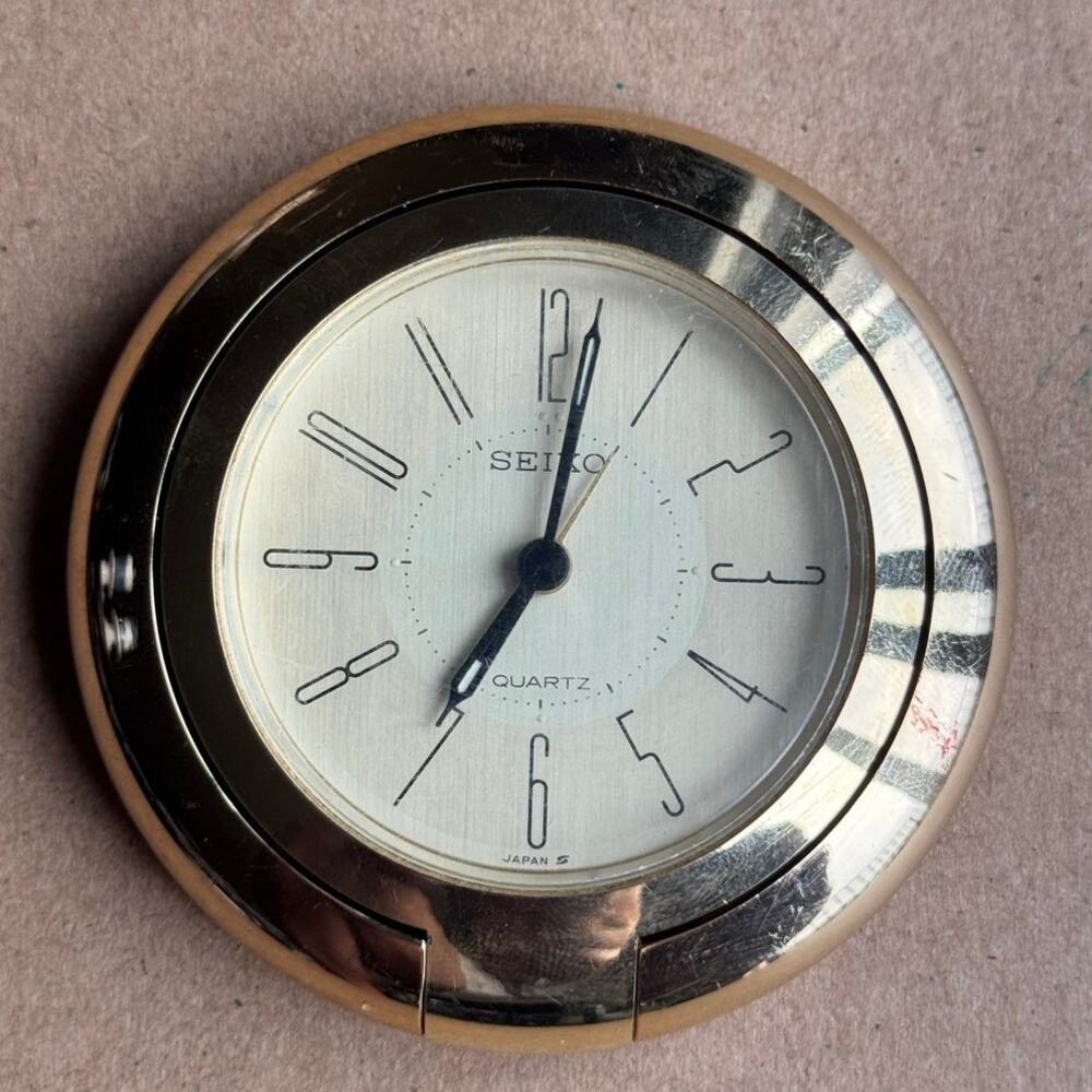 Vintage Seiko Quartz Folding Travel Alarm Clock Gold Tone Compact Japan